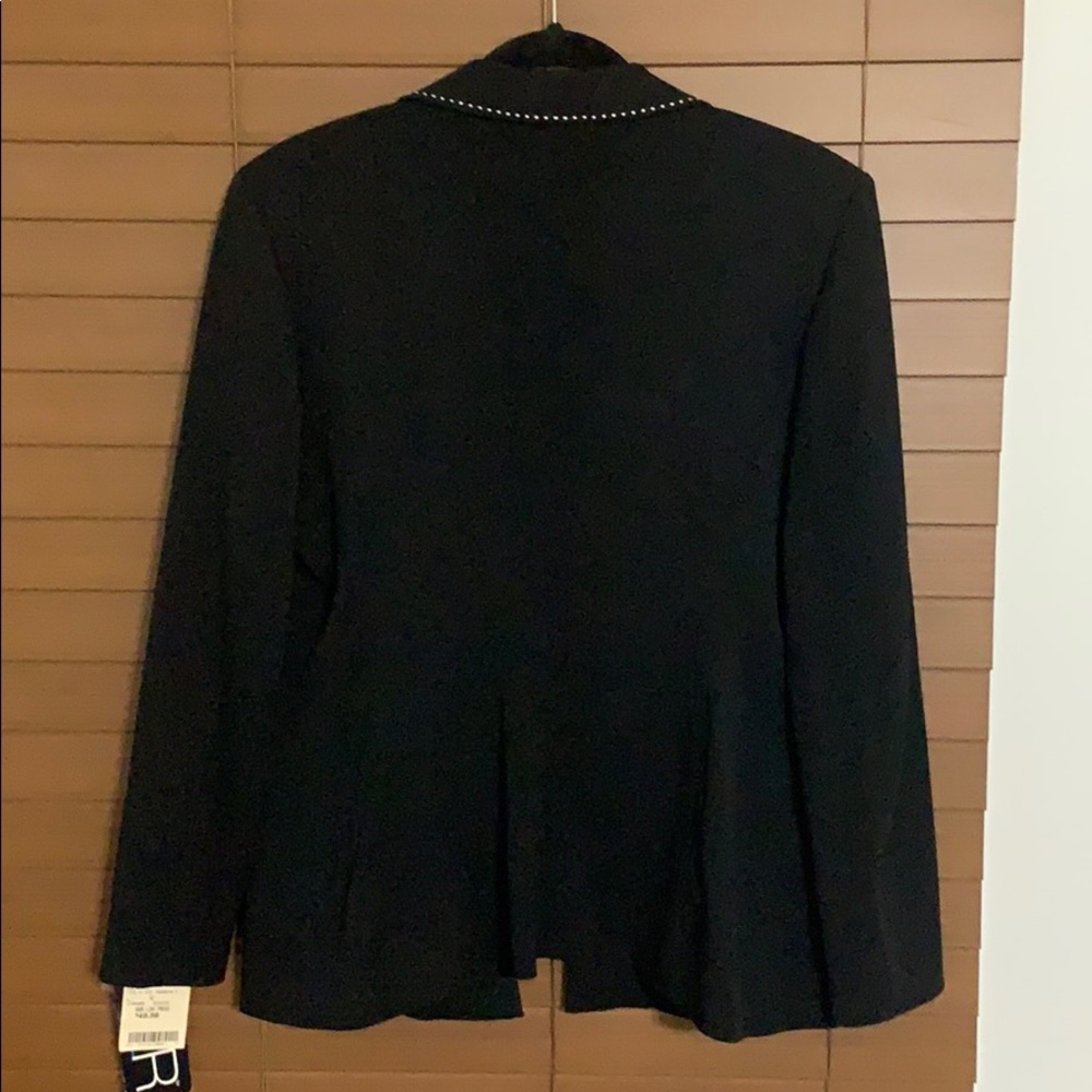 Jacket - Picture 2 of 4